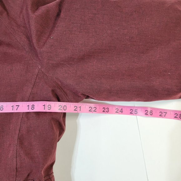 The North Face Women's Winter Jacket Dark Pink - Medium - Picture 6 of 6